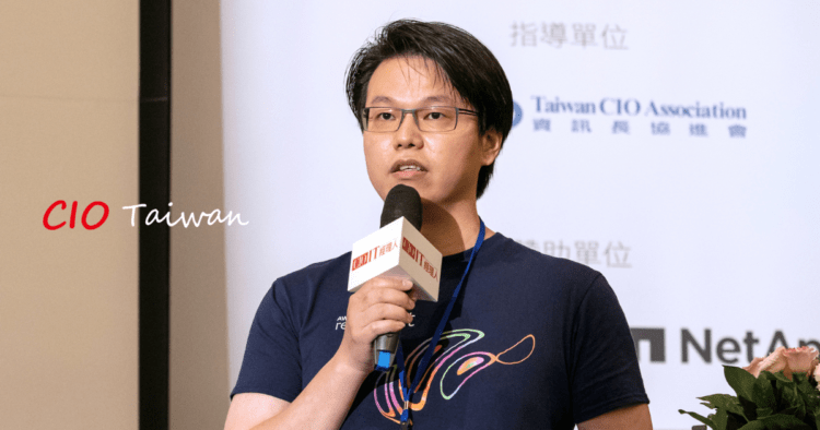 藍元宏 11 logo