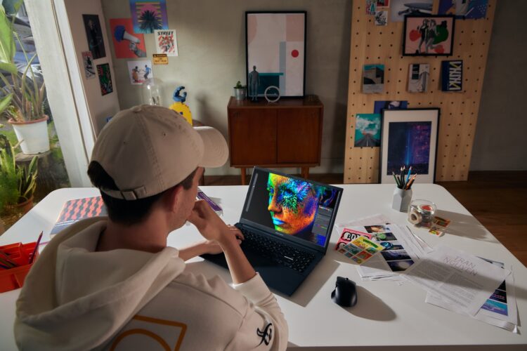 設計、理工科系首選—asus vivobook pro 15 oled (k6500)，釋放創意能量。